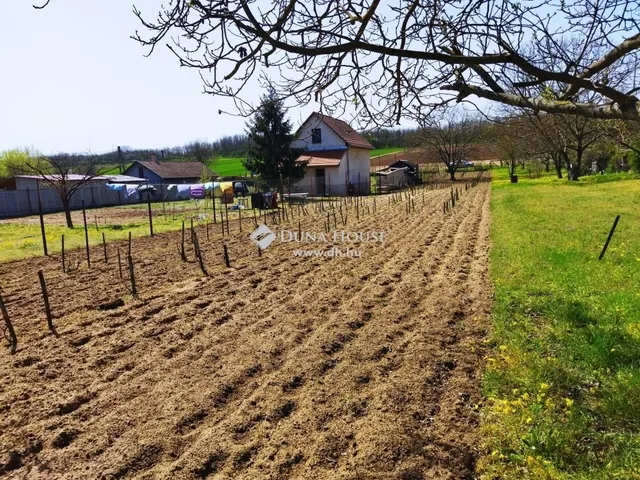 Eladó telek Sülysáp 1068 nm