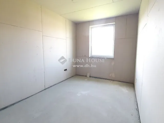 Eladó ház Kóka 131 nm