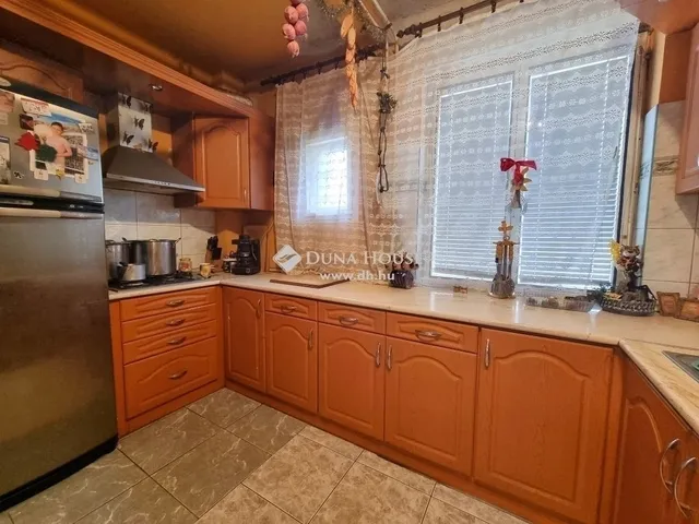 Eladó ház Tápiószecső 170 nm