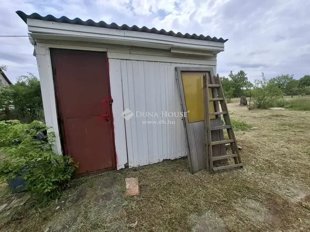 Eladó ház Sülysáp 45 nm