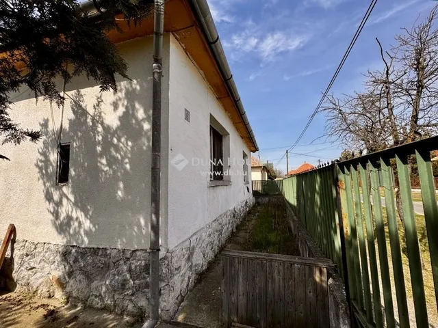 Eladó ház Tápióság 71 nm