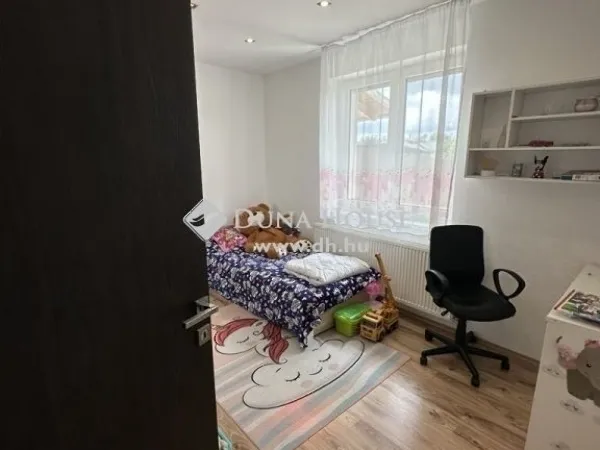 Eladó ház Albertirsa 145 nm