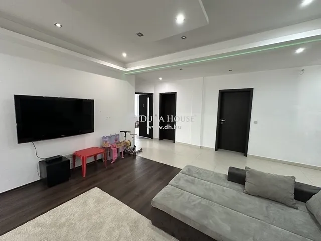 Eladó ház Albertirsa 145 nm