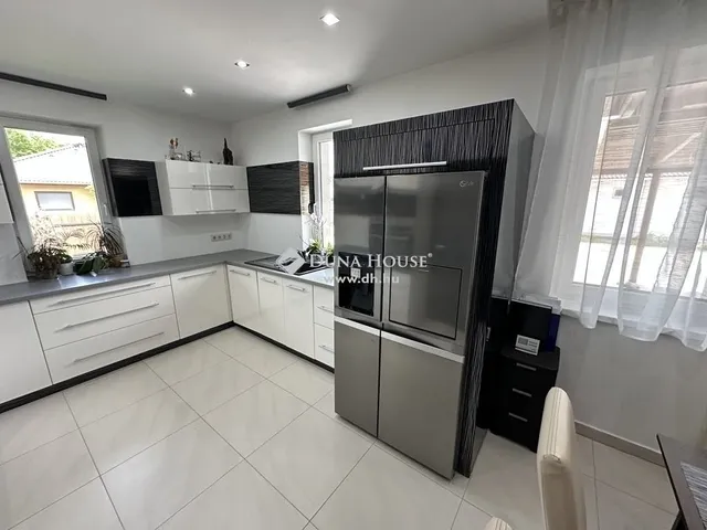 Eladó ház Albertirsa 145 nm