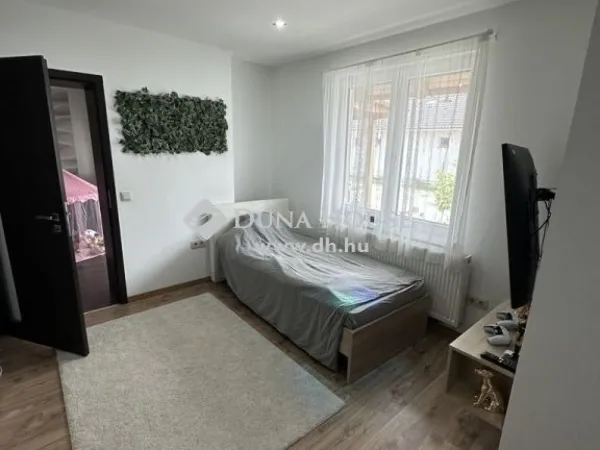 Eladó ház Albertirsa 145 nm