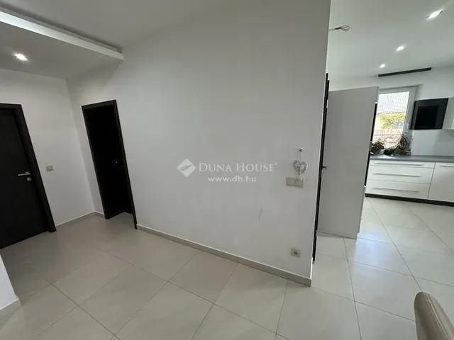 Eladó ház Albertirsa 145 nm