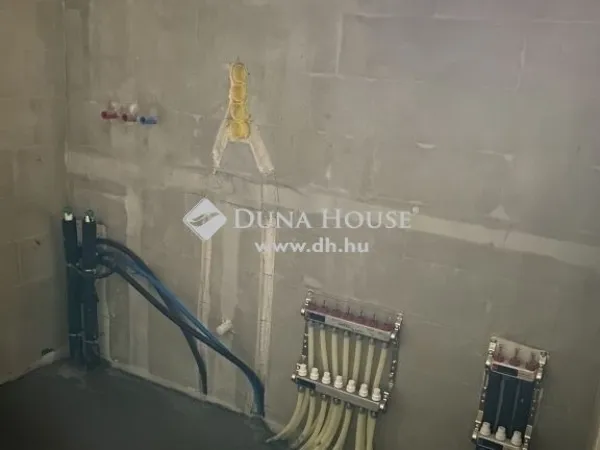 Eladó ház Mende 93 nm