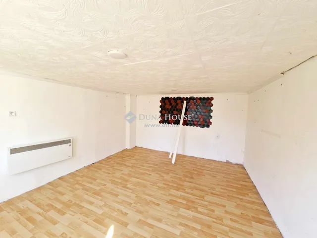 Eladó ház Tápióbicske 70 nm