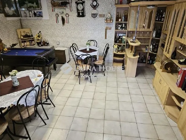 Eladó ház Tápiószecső 270 nm