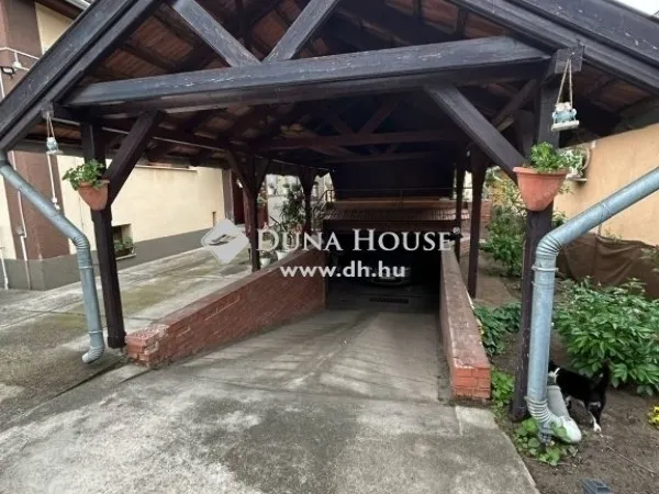 Eladó ház Pilis 290 nm