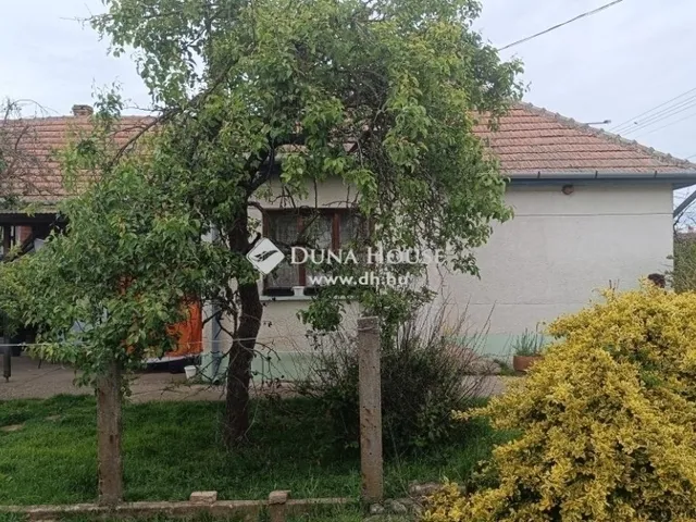 Eladó ház Kóka 77 nm