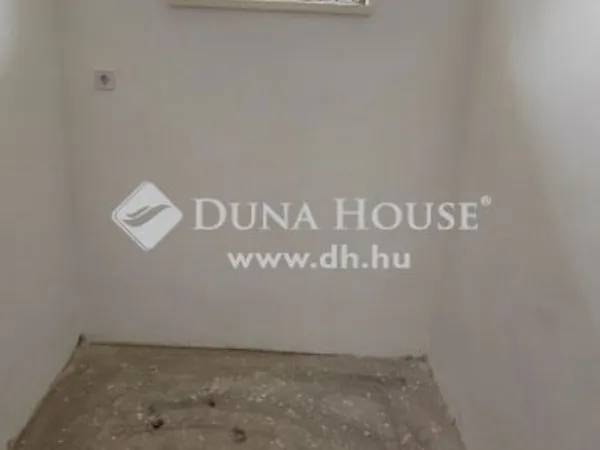 Eladó ház Tápióság 90 nm
