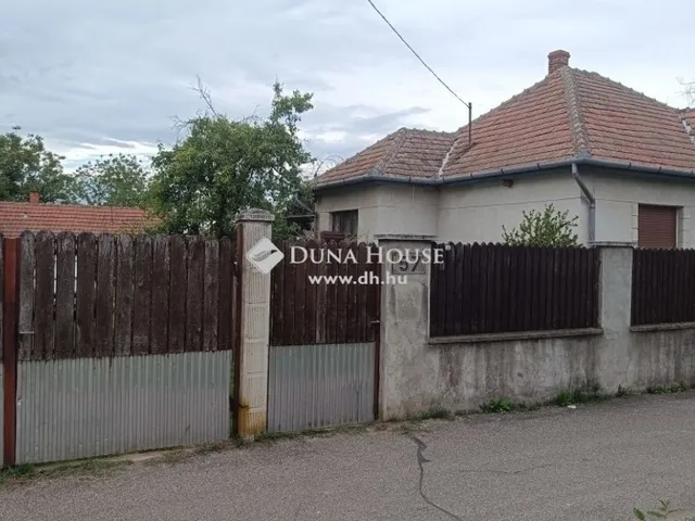 Eladó ház Kóka 77 nm