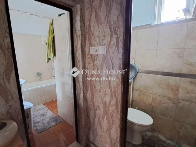 Eladó ház Zsámbok 155 nm