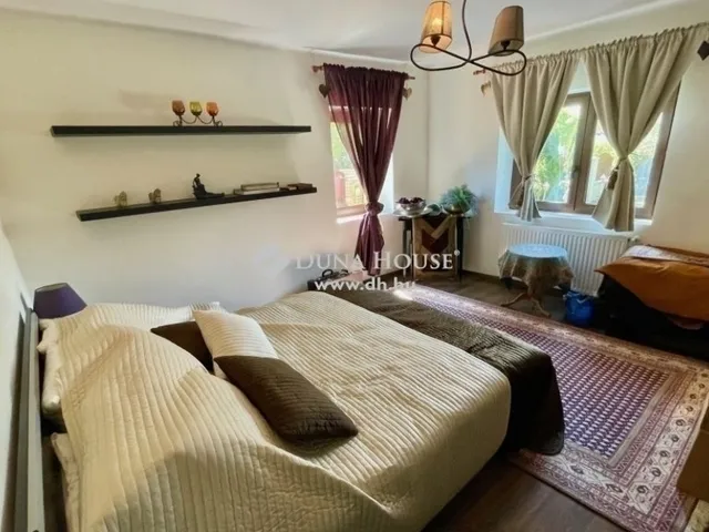 Eladó ház Budapest II. kerület 367 nm