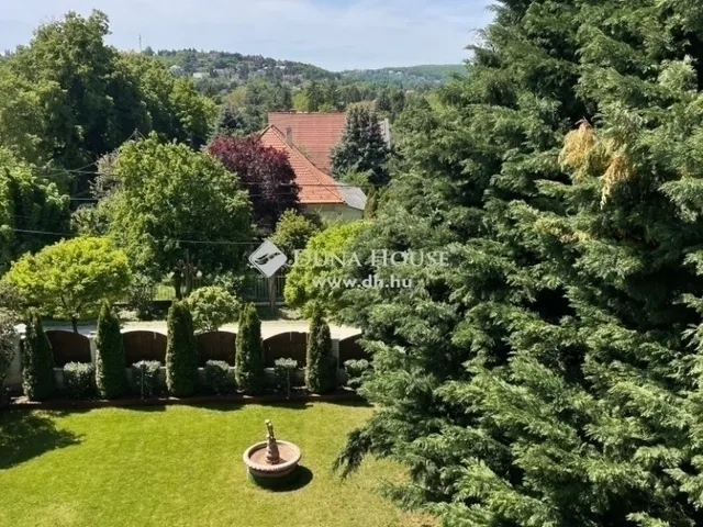 Eladó ház Budapest II. kerület 367 nm