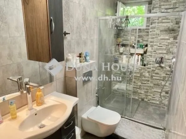 Eladó ház Budapest II. kerület 367 nm