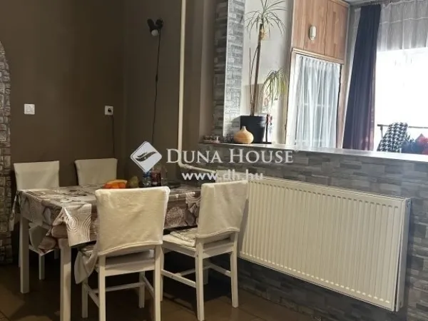 Eladó ház Nagykáta 118 nm
