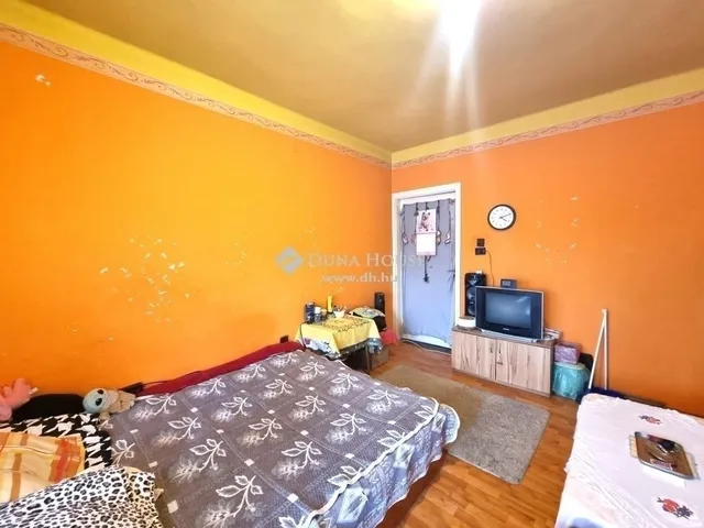 Eladó ház Tápiószecső 170 nm