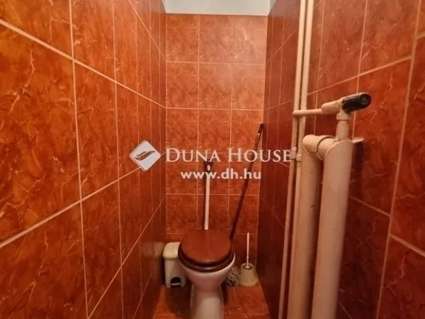 Eladó ház Tápiószecső 170 nm