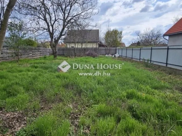 Eladó ház Üllő 51 nm