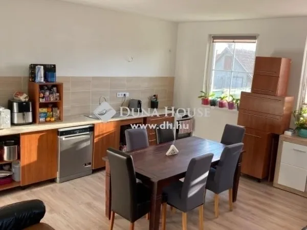 Eladó ház Kóka 200 nm