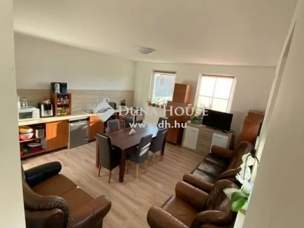 Eladó ház Kóka 200 nm