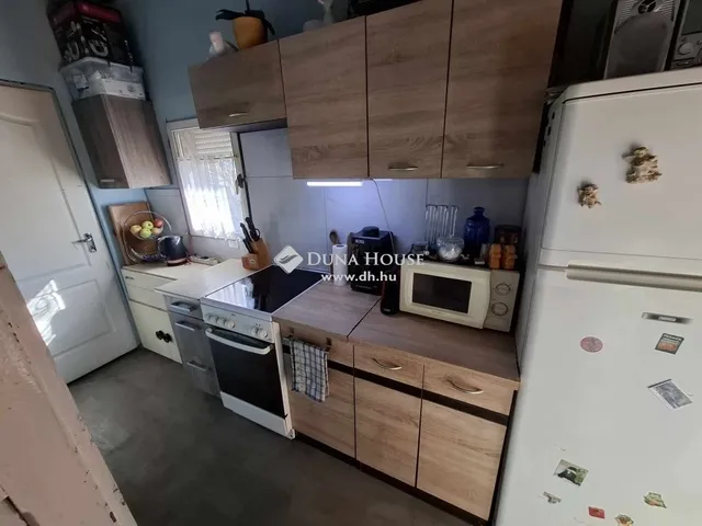 Eladó ház Tápióbicske 45 nm