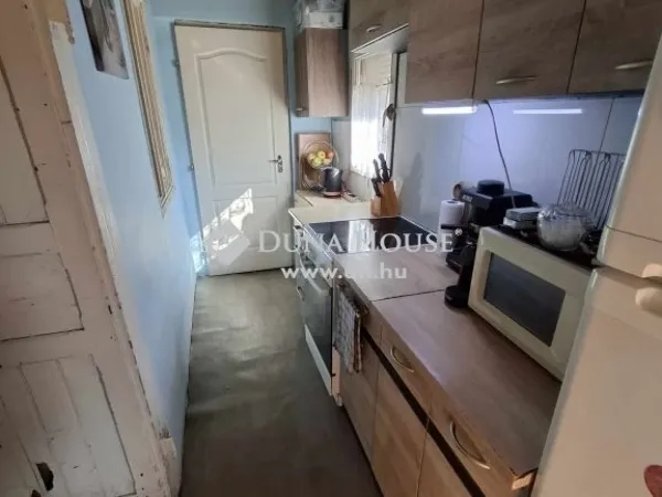 Eladó ház Tápióbicske 45 nm