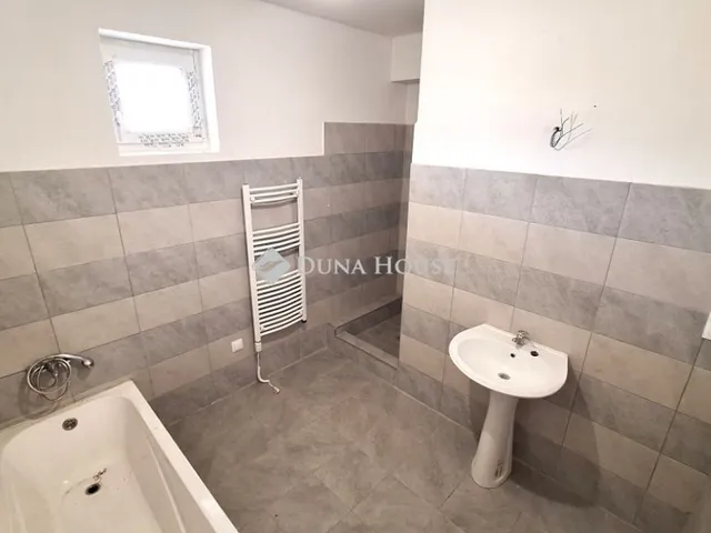 Eladó ház Hernád 120 nm