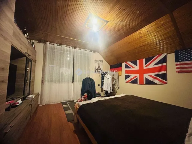 Eladó ház Lajosmizse 225 nm
