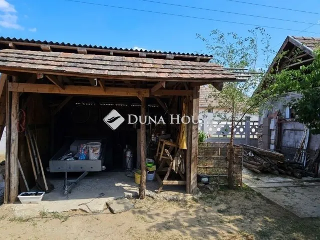 Eladó ház Tápiószecső 70 nm