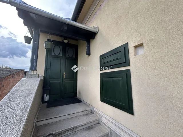 Eladó ház Cegléd 104 nm