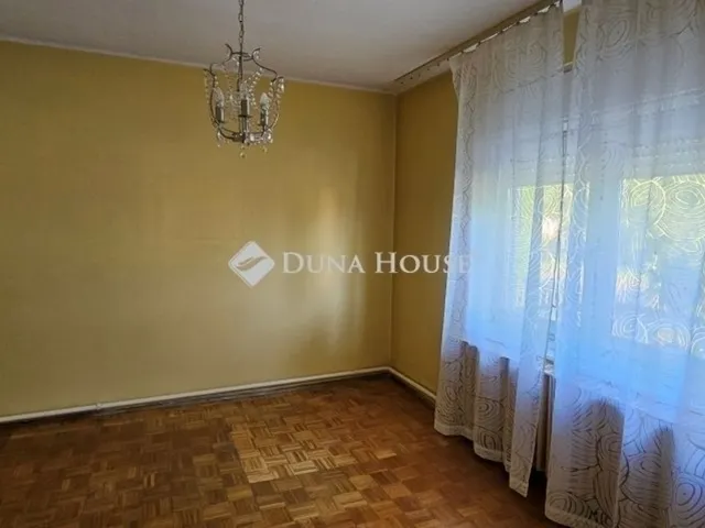 Eladó ház Tápiószecső 150 nm