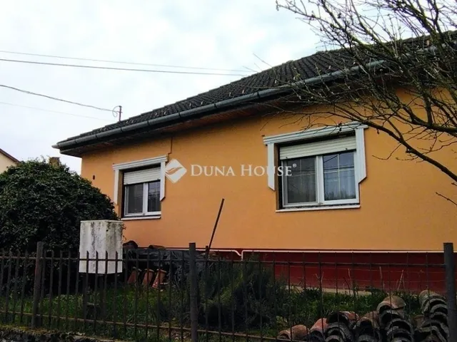 Eladó ház Sülysáp 90 nm