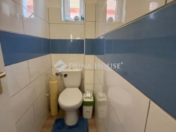 Eladó ház Vecsés 210 nm