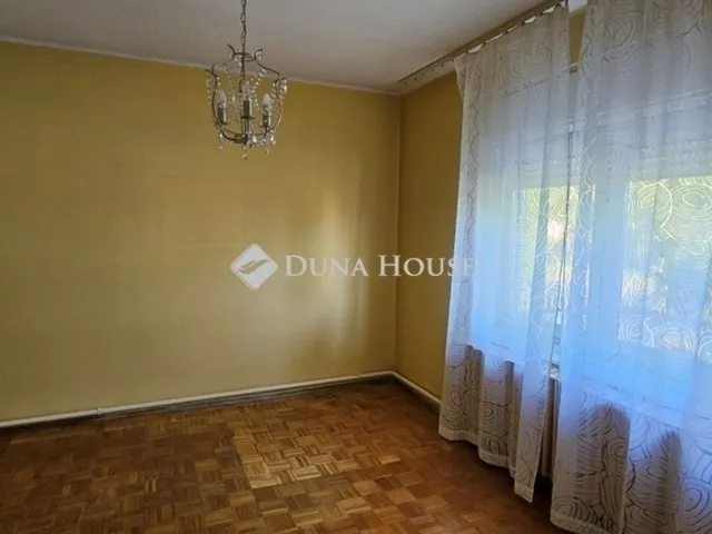 Eladó ház Tápiószecső 150 nm