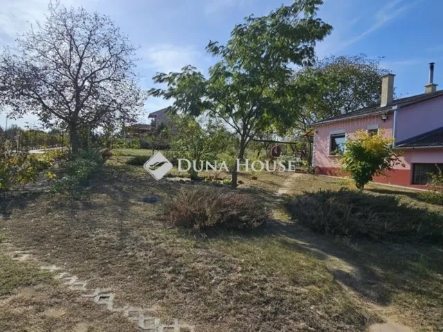 Eladó ház Tápiószecső 270 nm