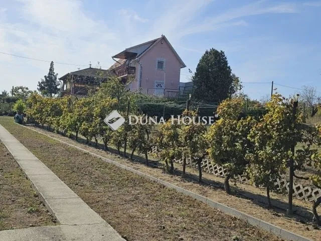 Eladó ház Tápiószecső 270 nm