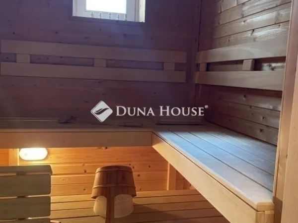 Eladó ház Gödöllő 262 nm