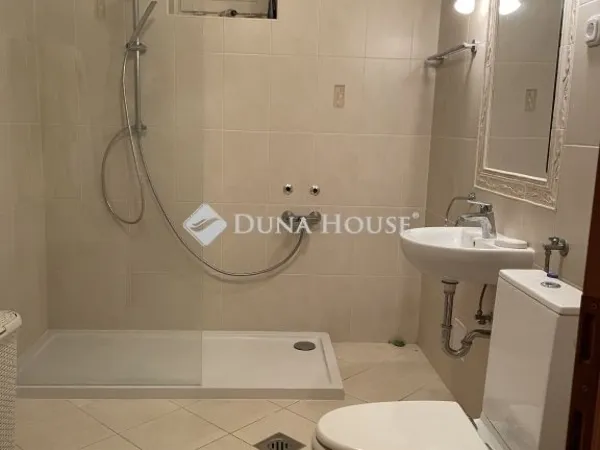 Eladó ház Gödöllő 262 nm