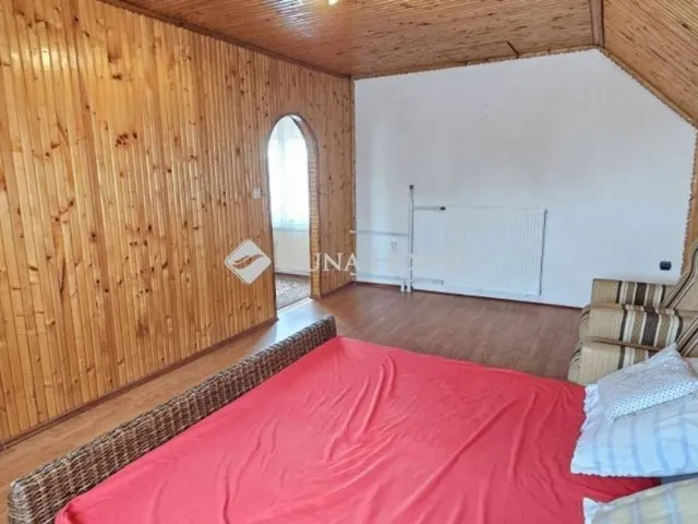 Eladó ház Szentlőrinckáta 109 nm