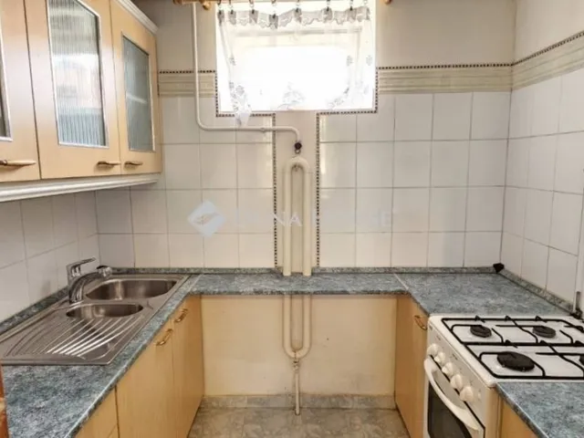 Eladó ház Szentlőrinckáta 109 nm