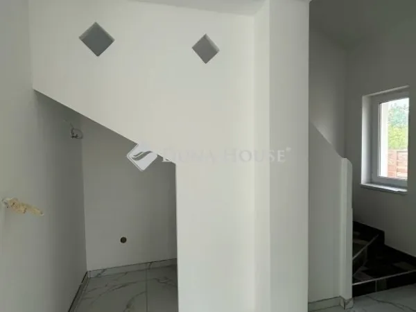 Eladó ház Vasad 110 nm