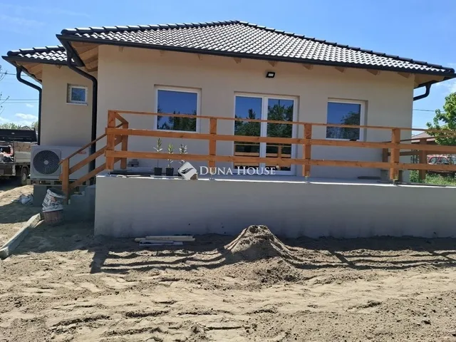 Eladó ház Kóka 120 nm