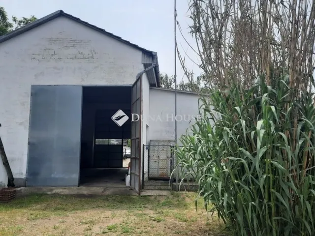 Eladó ház Hernád 150 nm