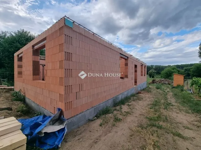 Eladó ház Sülysáp 100 nm