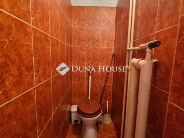 Eladó ház Tápiószecső 170 nm