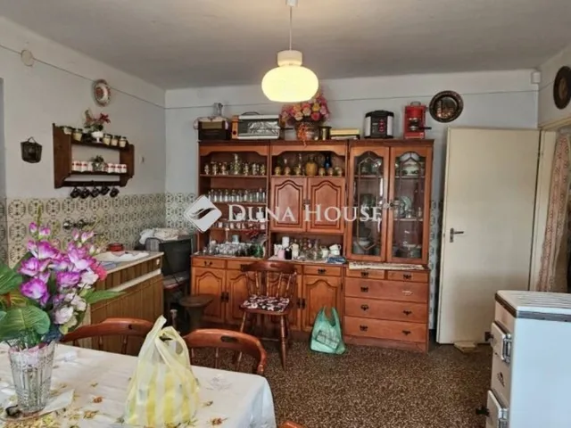 Eladó ház Kóka 97 nm