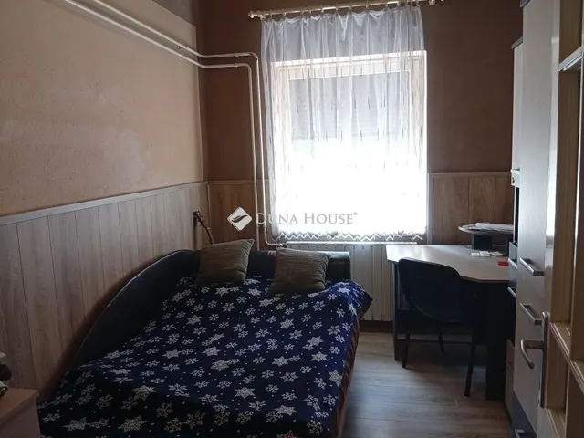 Eladó ház Dány 140 nm